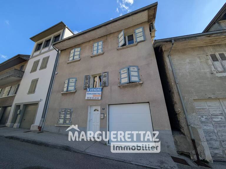 Maison de village mitoyenne - St Jeoire 115m² / garage / pas d'e — photo 1