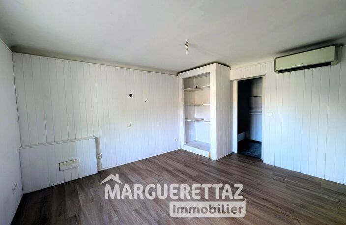 Maison de village mitoyenne - St Jeoire 115m² / garage / pas d'e — photo 2