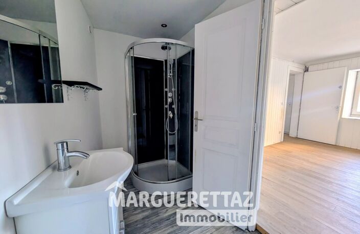 Maison de village mitoyenne - St Jeoire 115m² / garage / pas d'e — photo 3