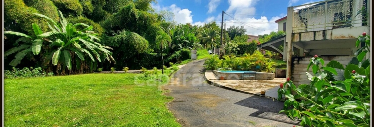 Immeuble  285 m² à vendre à Fort-de-France (97200)