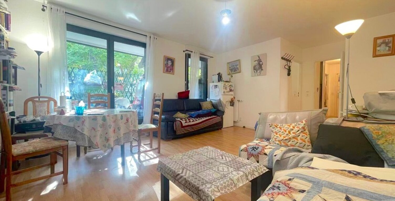 Appartement à vendre 4 pièces GENNEVILLIERS (92) — photo 1