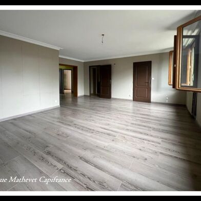 Appartement 4 pièces 98000 €