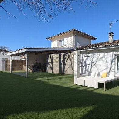 Maison 5 pièces 1550 €