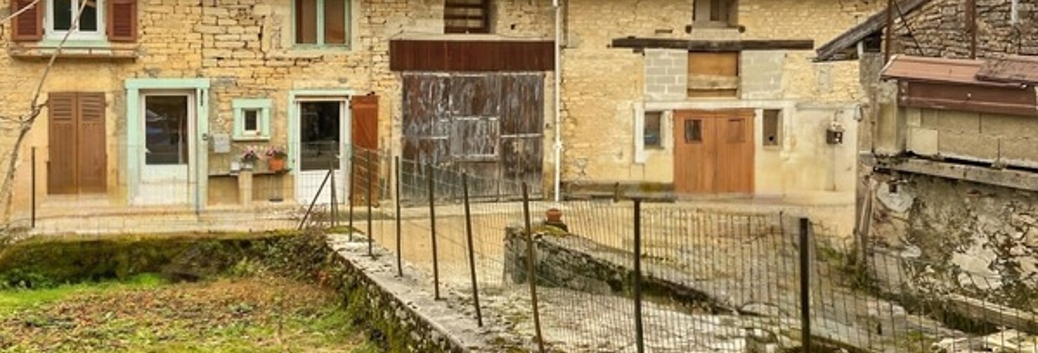 Maison 4 Pièces 70 m² à vendre à Val-Suran (39320)