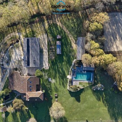 Maison 8 pièces 735000 €