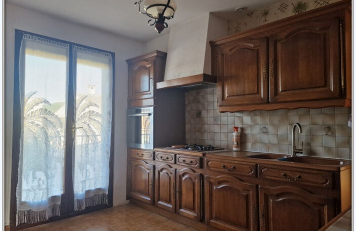 Maison à vendre 5 pièces NARBONNE (11) — photo 2
