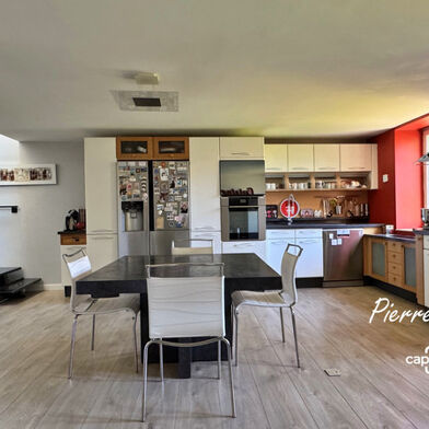 Maison 6 pièces 439000 €