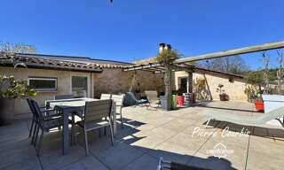 Maison 6 Pièces 224 m² à vendre à Porte des Pierres Dorées (69400)