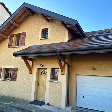 Maison 5 pièces 370000 €