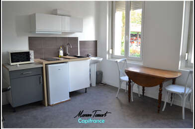 Appartement 1 pièces 330 €