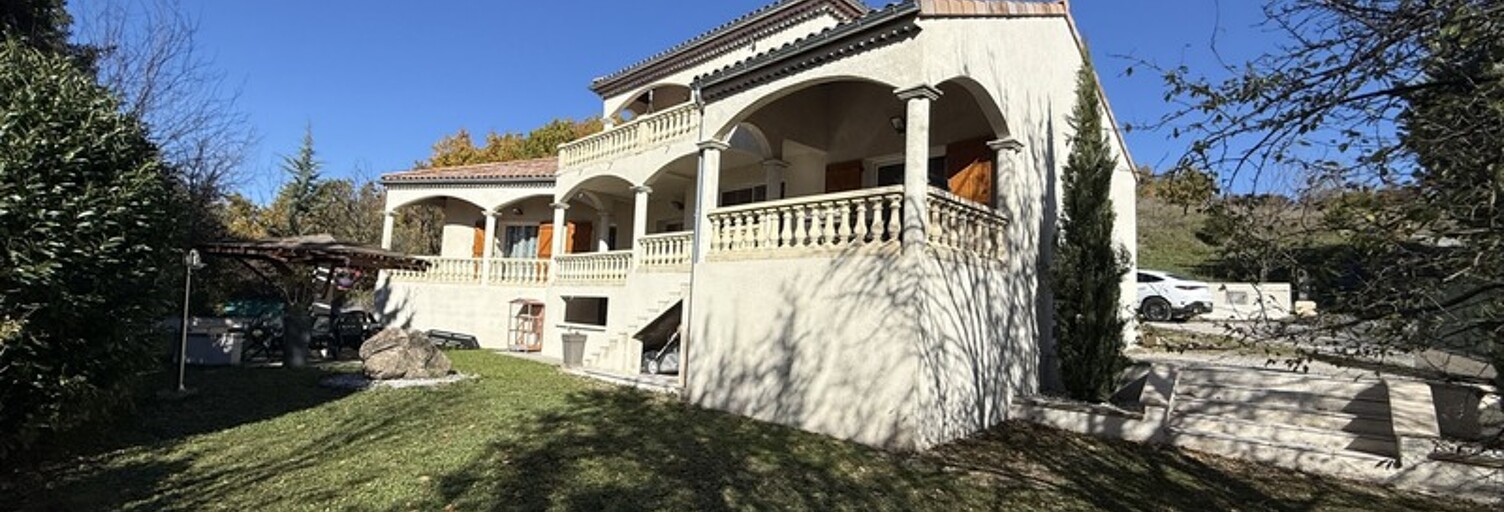 Maison 6 Pièces 205 m² à vendre à Châteauvieux (05000)