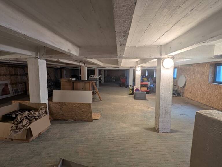Immeuble à vendre  à Calais avec de nombreuses possibilités — photo 1