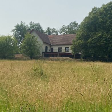 Maison 12 pièces 140500 €