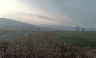 Terrain  605 m² à vendre à La Roche-Vineuse (71960)