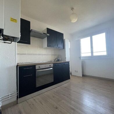 Appartement 4 pièces 153000 €