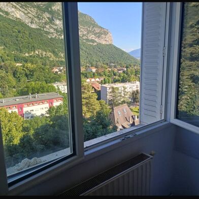 Appartement 1 pièces 650 €