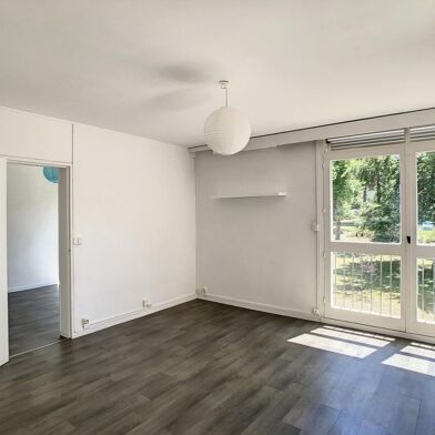 Appartement 3 pièces 1050 €