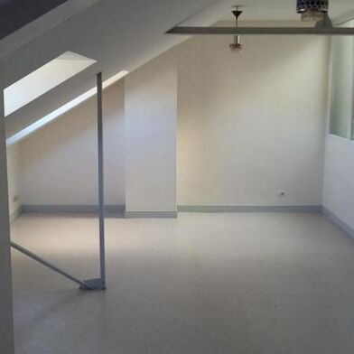 Appartement 1 pièces 410 €