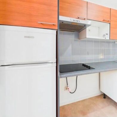 Appartement 4 pièces 1050 €