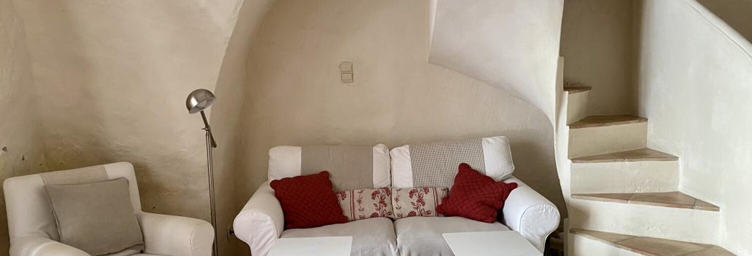 Maison 2 Pièces 77 m² à louer à La Roque-d'Anthéron (13640)