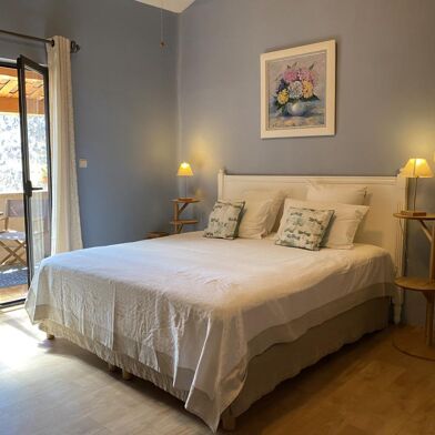 Appartement 1 pièces 450 €