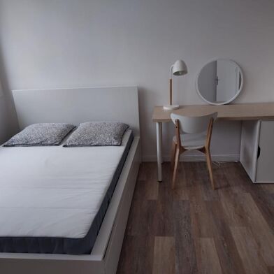 Appartement 1 pièces 400 €