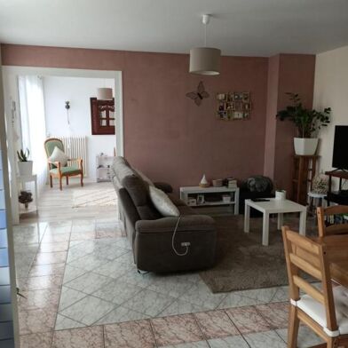Appartement 3 pièces 771 €