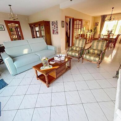 Maison 6 pièces 320000 €