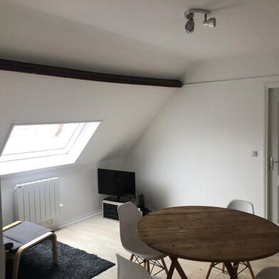 Appartement 2 pièces 582 €