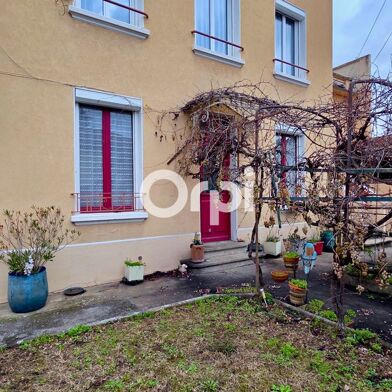 Appartement 3 pièces 220000 €