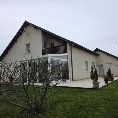 Maison 6 pièces 333900 €