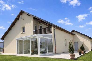 Maison 6 pièces 333900 €