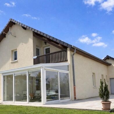 Maison 6 pièces 333900 €