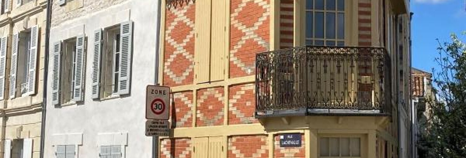 Appartement 1 Pièce 50 m² à louer à Saint-Jean-d'Angély (17400)