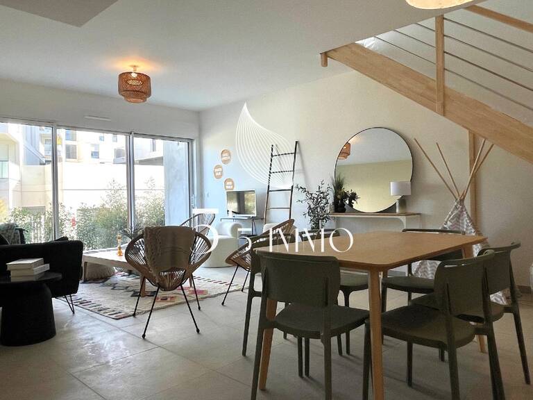 SUPERBE TROIS PIECES - DERNIER ETAGE — photo 1