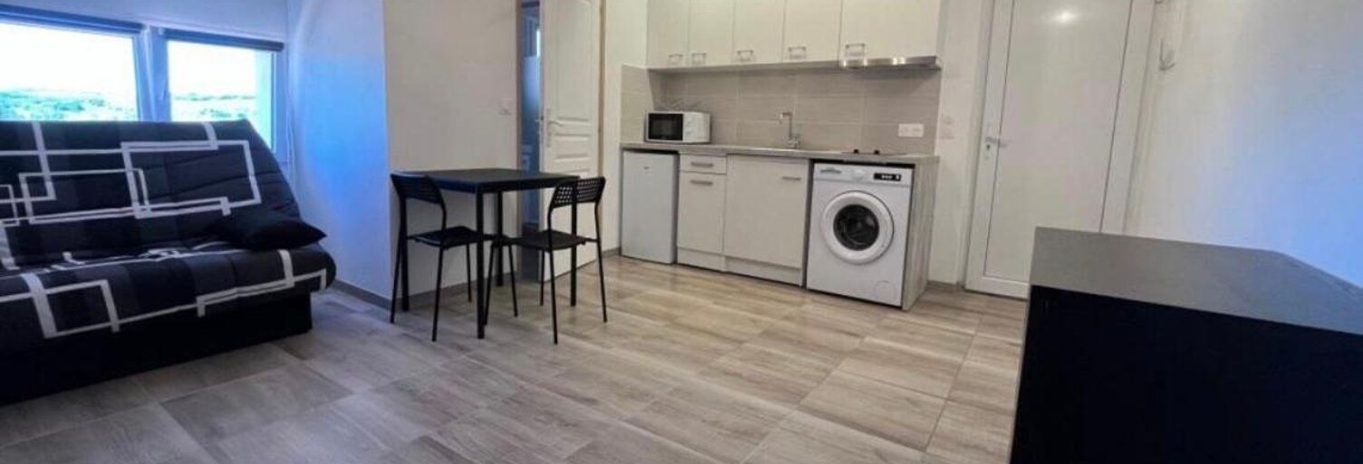 Appartement 1 Pièce 12 m² à louer à Domazan (30390)