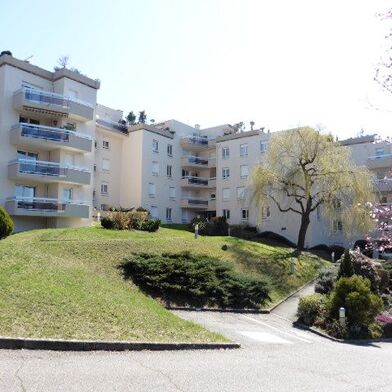 Appartement 3 pièces 1005 €