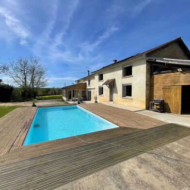 Maison 6 pièces 365000 €