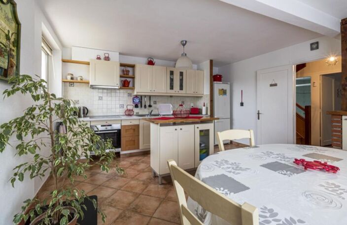 LANVEOC-  Ensemble immobilier  composé de trois maisons au cœur d’un hameau de campagne — photo 5