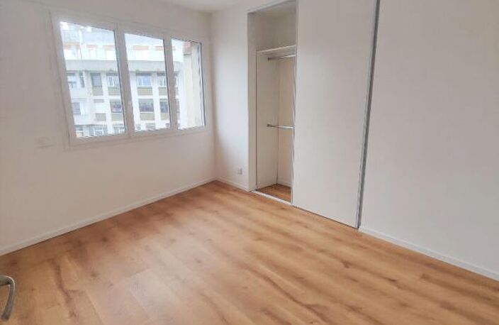 Appartement Grenoble 6 pièce(s) 134 m2 — photo 5