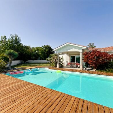 Maison 5 pièces 419000 €