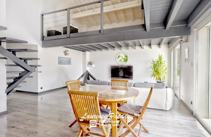 Maison avec sous sol annexe piscine parc — photo 4