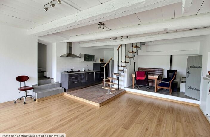 TARENTAISE 42660 dans un hameau paisible au dessus de Rochetaillée ferme rénovée en 2010 sur la partie habitation 112m² habitables 3 chambres sur 1080m² de terrain — photo 2
