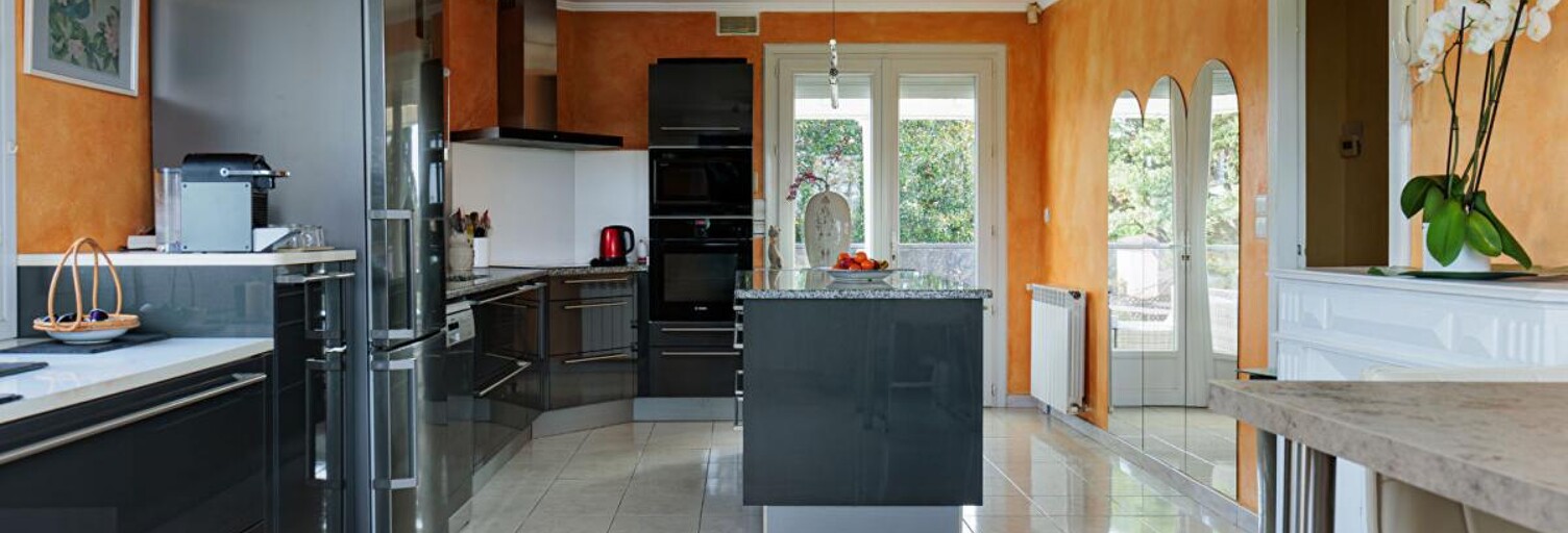 Maison 6 Pièces 200 m² à vendre à Saint-Vincent-de-Paul (40990)