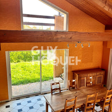 Maison 6 pièces 1585 €