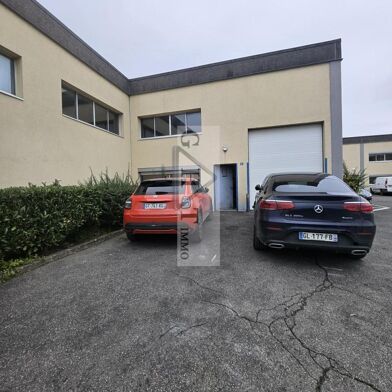 Local industriel  1863 €