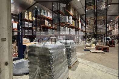 Local industriel  23940 €