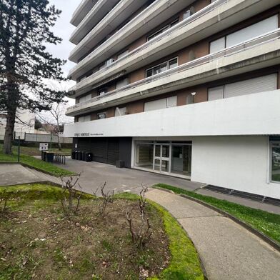 Appartement 2 pièces 755 €