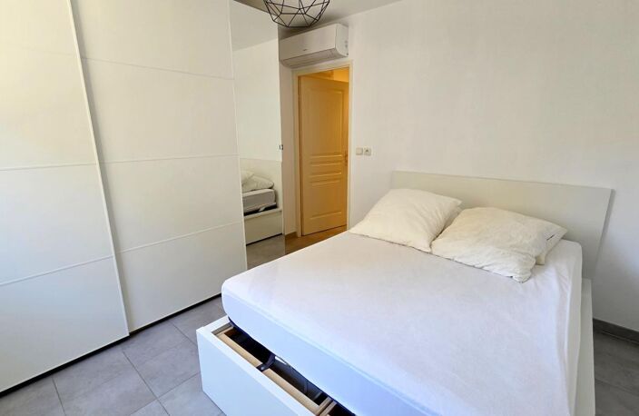 Appartement T2 vendu loué La Seyne Sur Mer 83500 quartier Chateaubanne résidence récente ascenseur double parking en sous sol — photo 5
