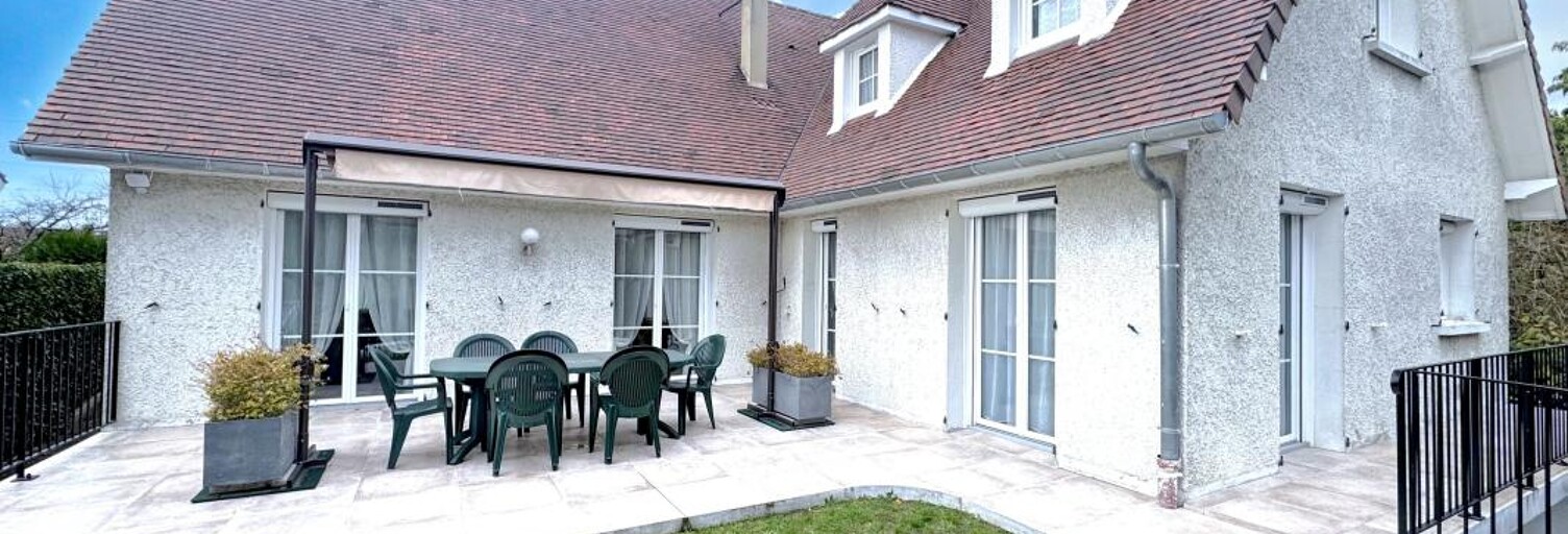 Maison 8 Pièces 197 m² à vendre à Taverny (95150)